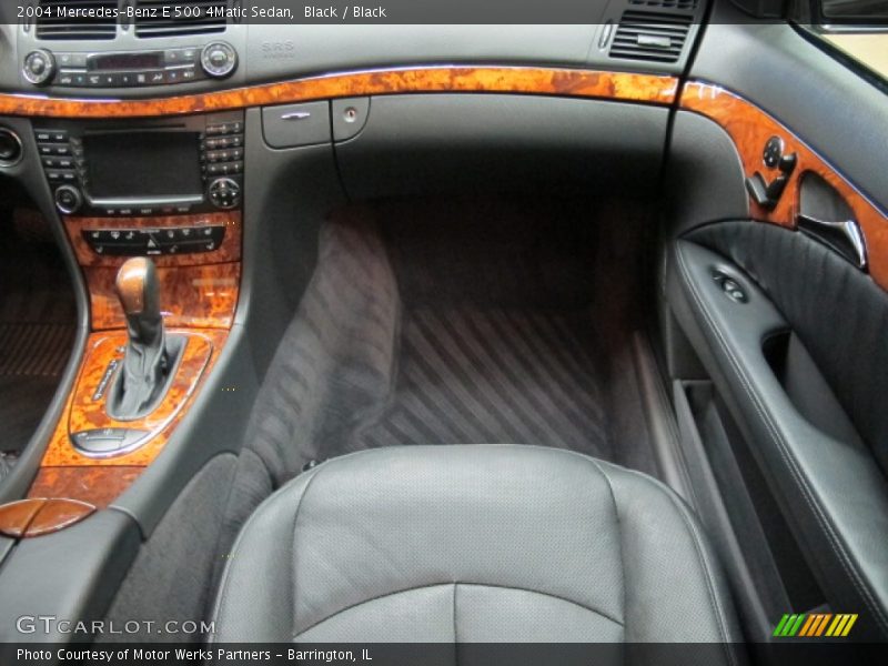 Black / Black 2004 Mercedes-Benz E 500 4Matic Sedan