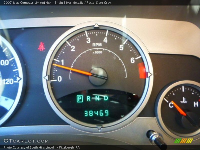 Bright Silver Metallic / Pastel Slate Gray 2007 Jeep Compass Limited 4x4