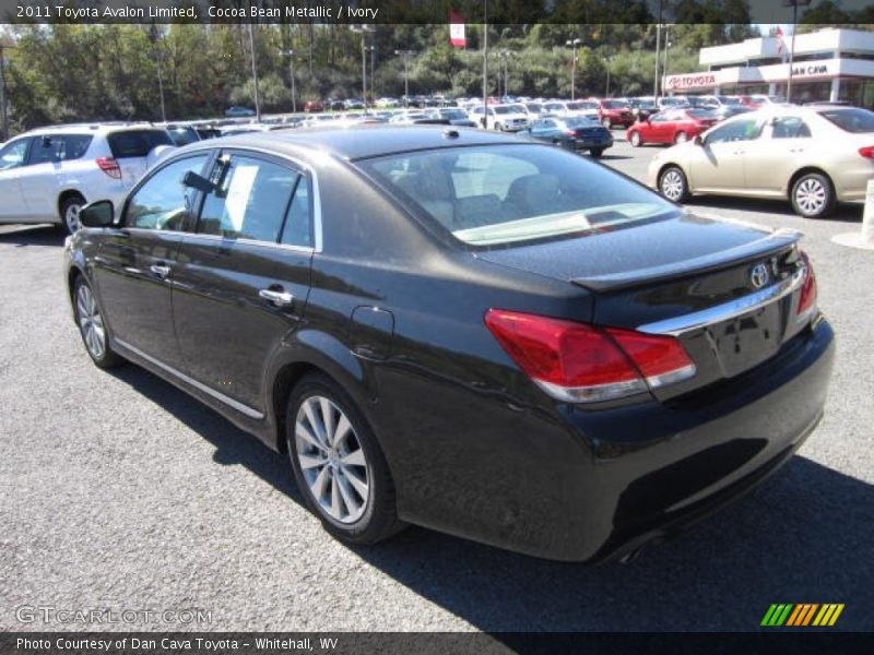 Cocoa Bean Metallic / Ivory 2011 Toyota Avalon Limited