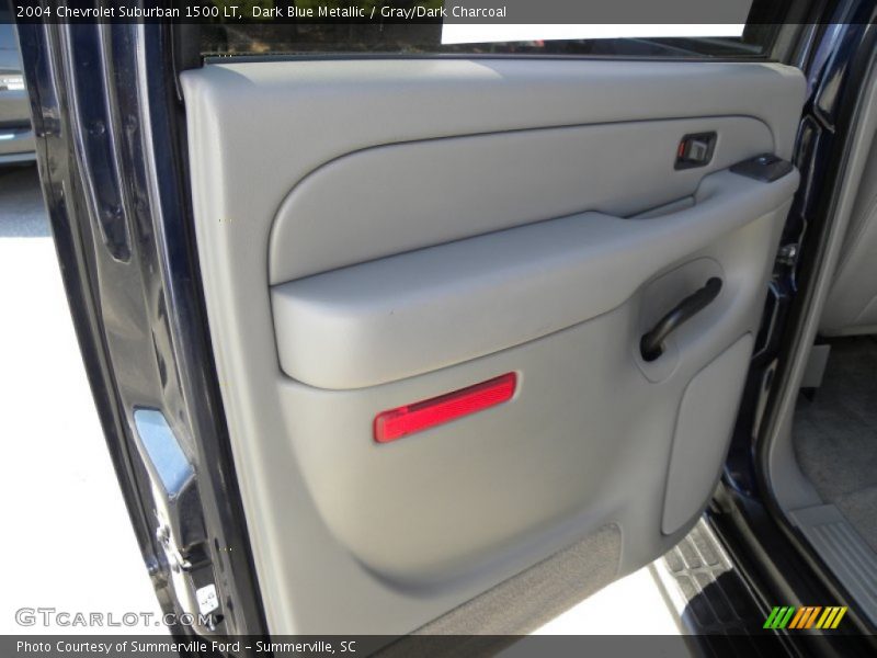 Dark Blue Metallic / Gray/Dark Charcoal 2004 Chevrolet Suburban 1500 LT