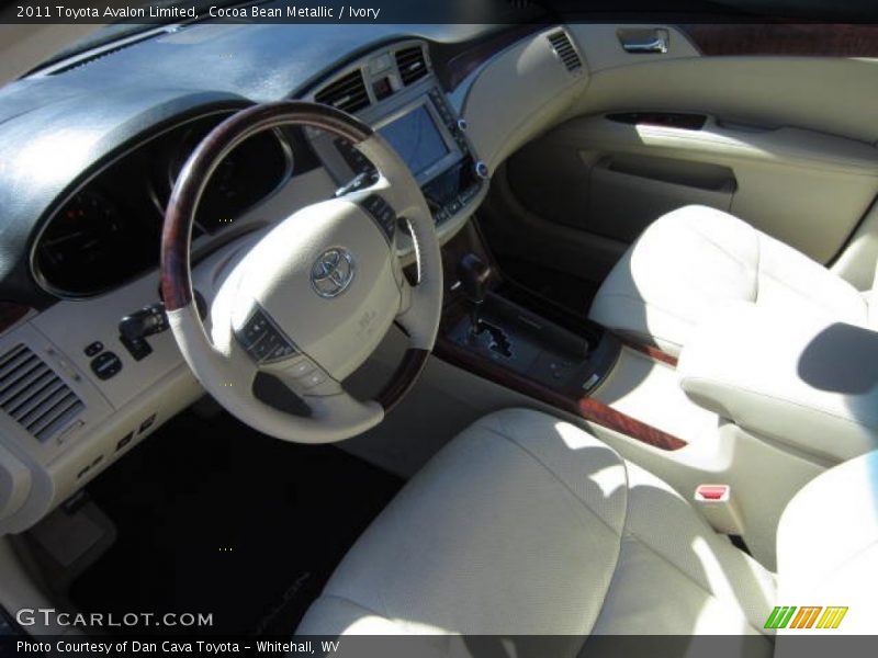 Cocoa Bean Metallic / Ivory 2011 Toyota Avalon Limited