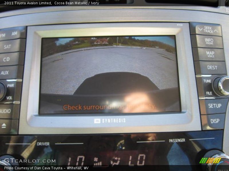 Cocoa Bean Metallic / Ivory 2011 Toyota Avalon Limited