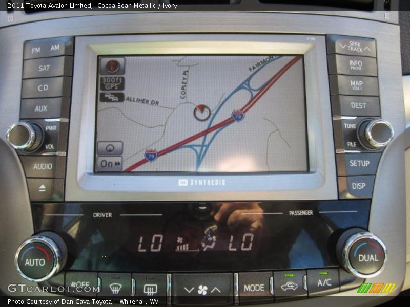 Cocoa Bean Metallic / Ivory 2011 Toyota Avalon Limited