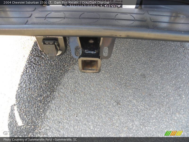 Dark Blue Metallic / Gray/Dark Charcoal 2004 Chevrolet Suburban 1500 LT
