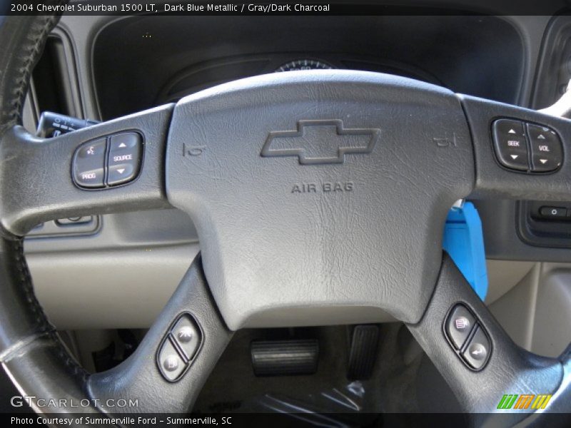 Dark Blue Metallic / Gray/Dark Charcoal 2004 Chevrolet Suburban 1500 LT