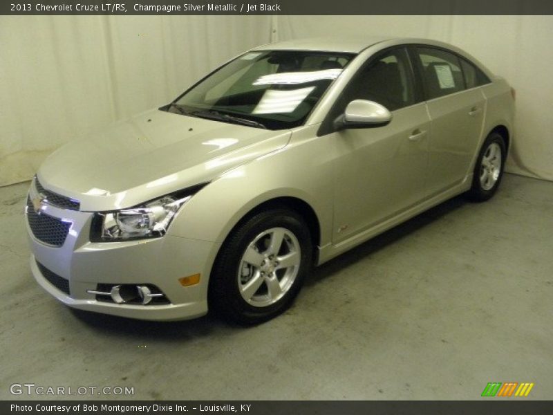 Champagne Silver Metallic / Jet Black 2013 Chevrolet Cruze LT/RS