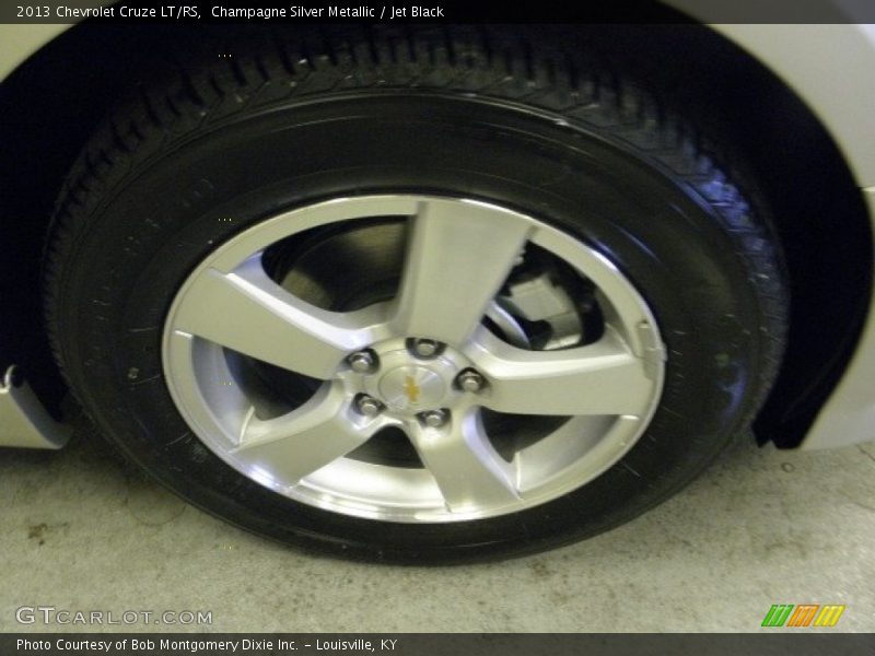 Champagne Silver Metallic / Jet Black 2013 Chevrolet Cruze LT/RS