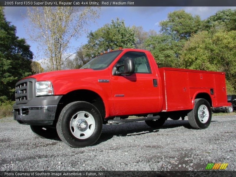 Red / Medium Flint 2005 Ford F350 Super Duty XL Regular Cab 4x4 Utility