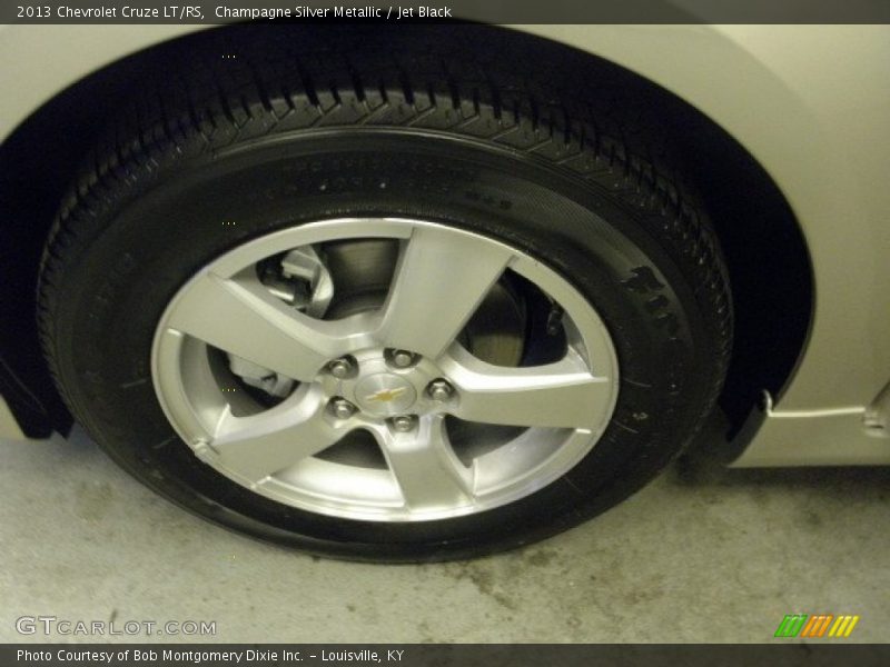 Champagne Silver Metallic / Jet Black 2013 Chevrolet Cruze LT/RS