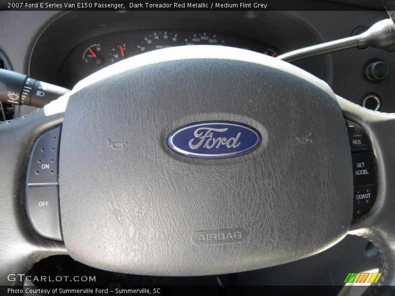 Dark Toreador Red Metallic / Medium Flint Grey 2007 Ford E Series Van E150 Passenger