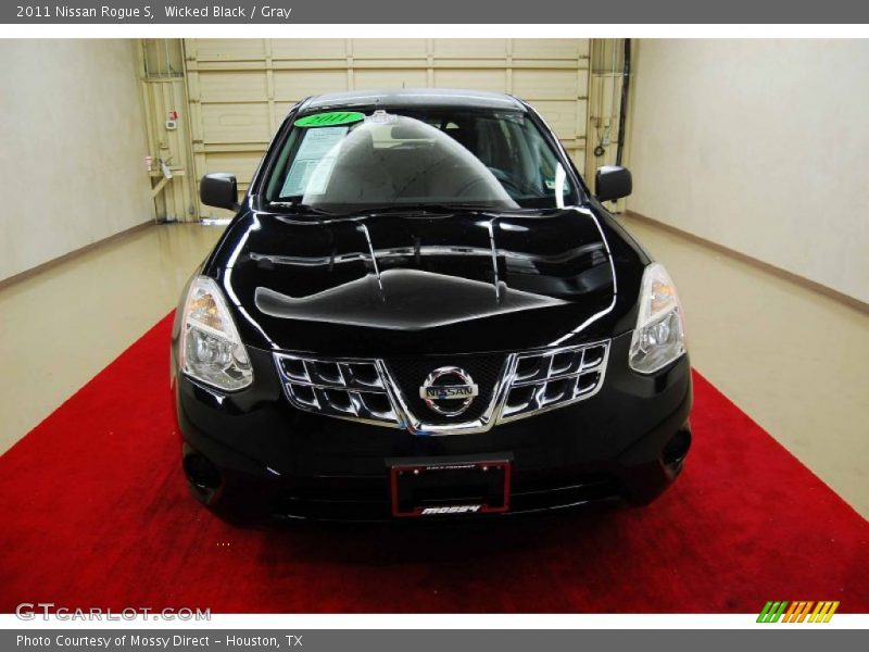 Wicked Black / Gray 2011 Nissan Rogue S