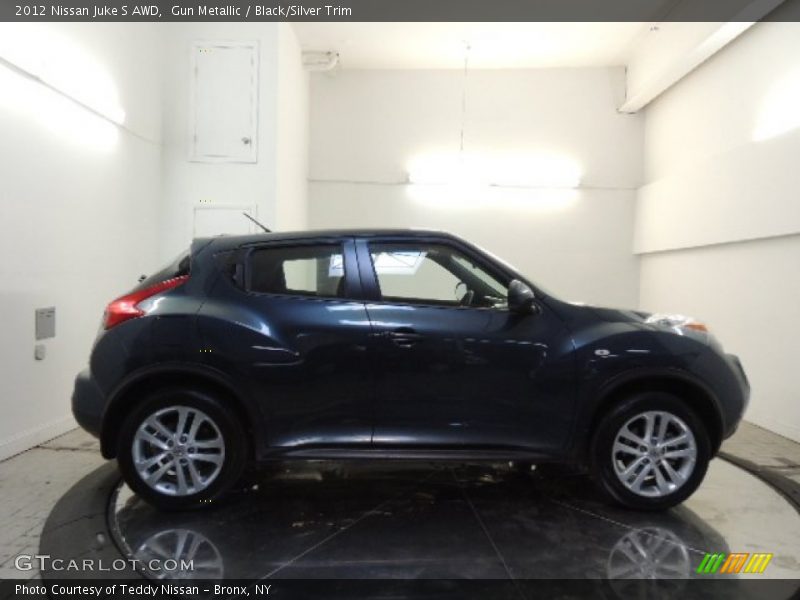Gun Metallic / Black/Silver Trim 2012 Nissan Juke S AWD