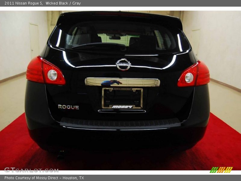 Wicked Black / Gray 2011 Nissan Rogue S
