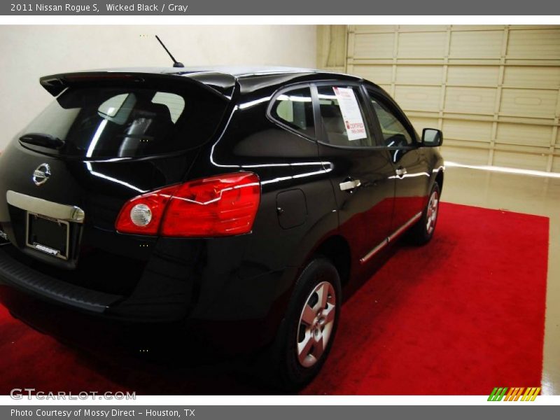 Wicked Black / Gray 2011 Nissan Rogue S