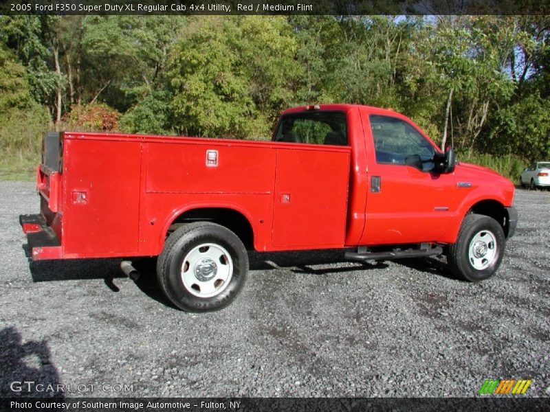  2005 F350 Super Duty XL Regular Cab 4x4 Utility Red
