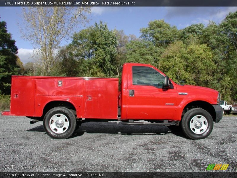  2005 F350 Super Duty XL Regular Cab 4x4 Utility Red