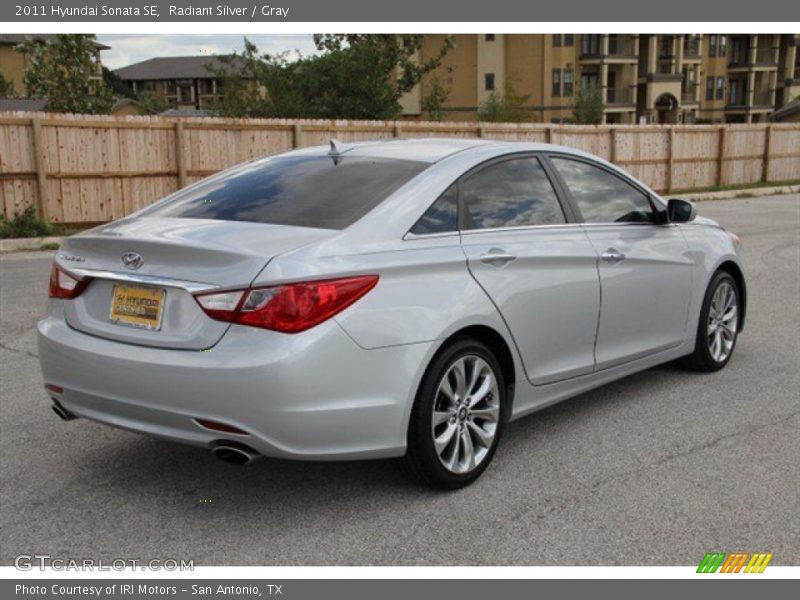 Radiant Silver / Gray 2011 Hyundai Sonata SE