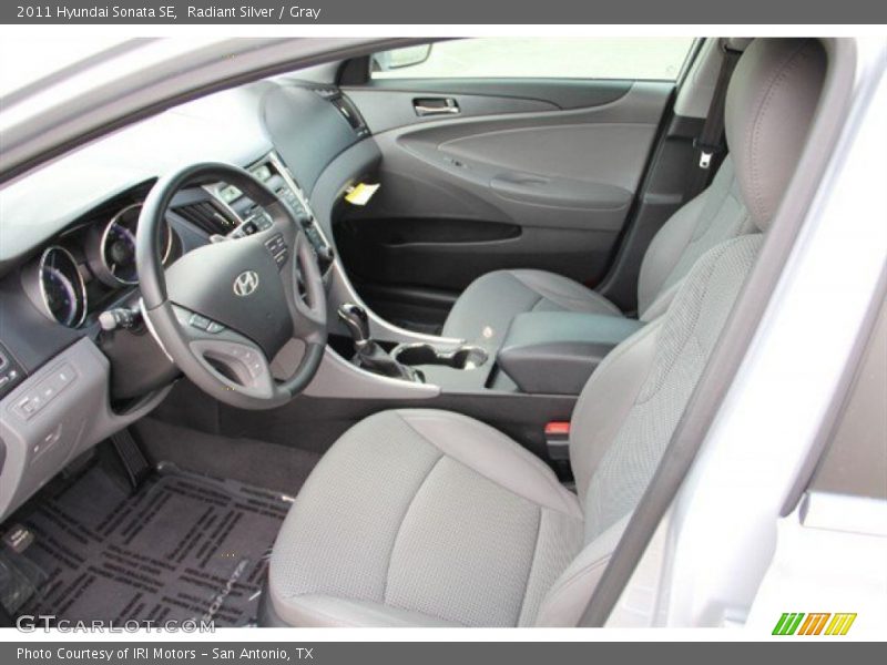 Radiant Silver / Gray 2011 Hyundai Sonata SE