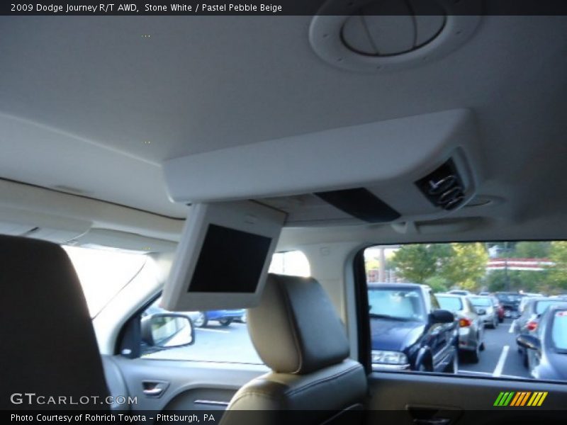 Stone White / Pastel Pebble Beige 2009 Dodge Journey R/T AWD
