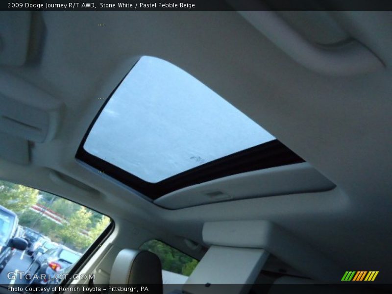Stone White / Pastel Pebble Beige 2009 Dodge Journey R/T AWD