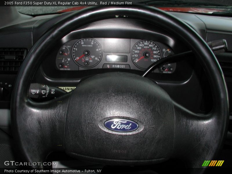 Red / Medium Flint 2005 Ford F350 Super Duty XL Regular Cab 4x4 Utility