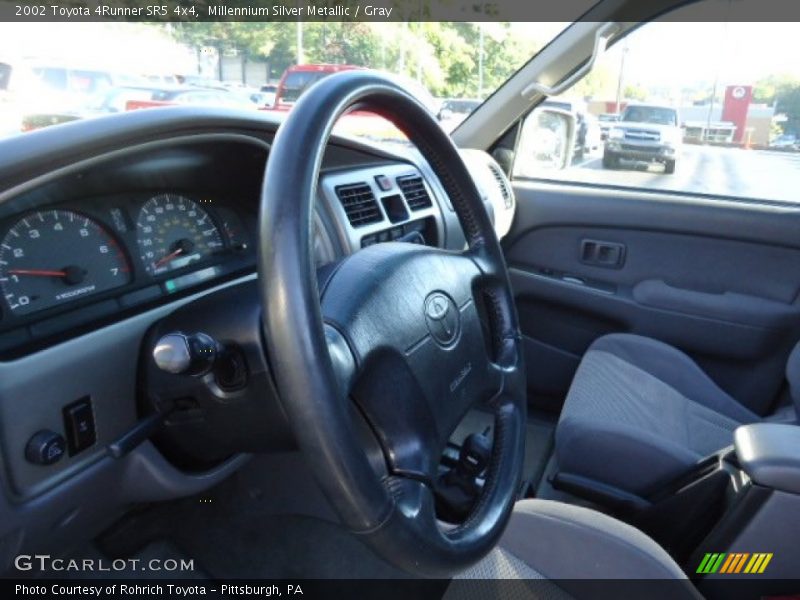 Millennium Silver Metallic / Gray 2002 Toyota 4Runner SR5 4x4