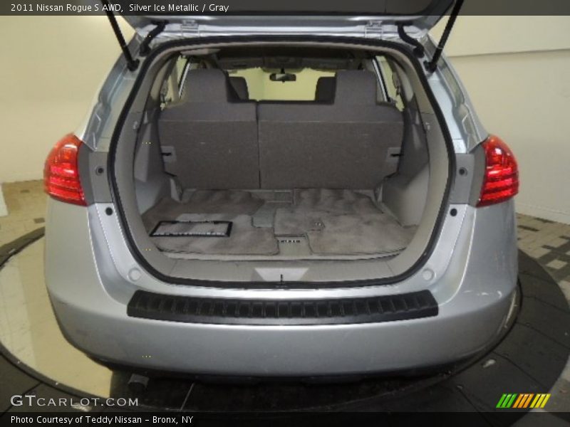 Silver Ice Metallic / Gray 2011 Nissan Rogue S AWD