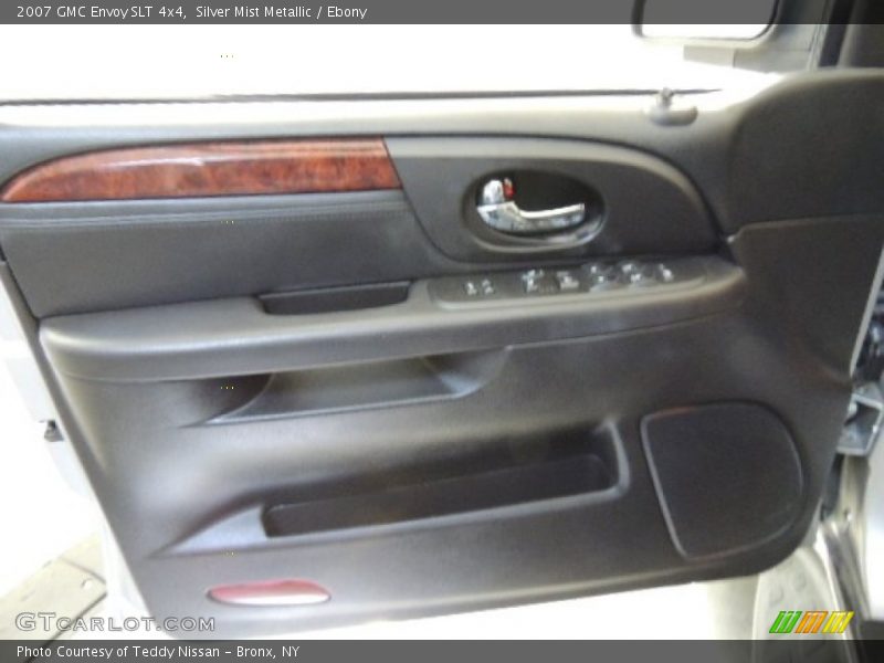 Silver Mist Metallic / Ebony 2007 GMC Envoy SLT 4x4