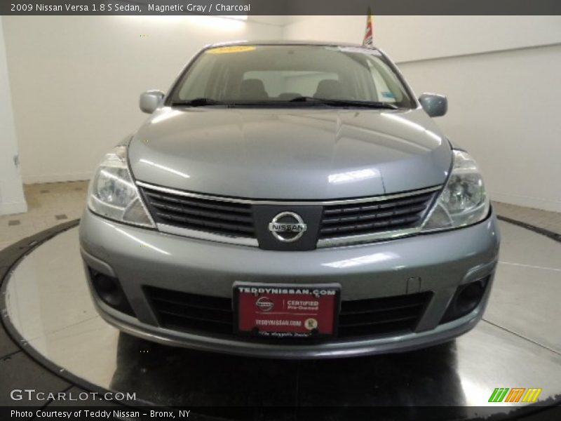 Magnetic Gray / Charcoal 2009 Nissan Versa 1.8 S Sedan