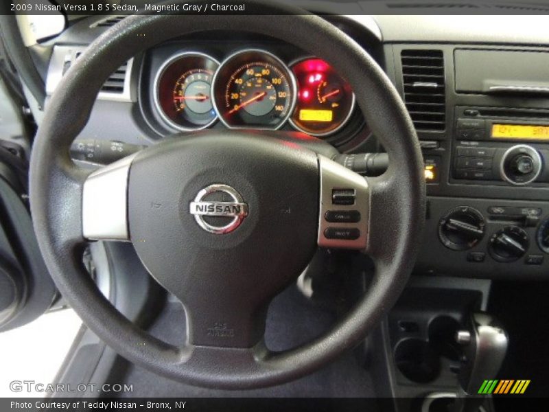 Magnetic Gray / Charcoal 2009 Nissan Versa 1.8 S Sedan