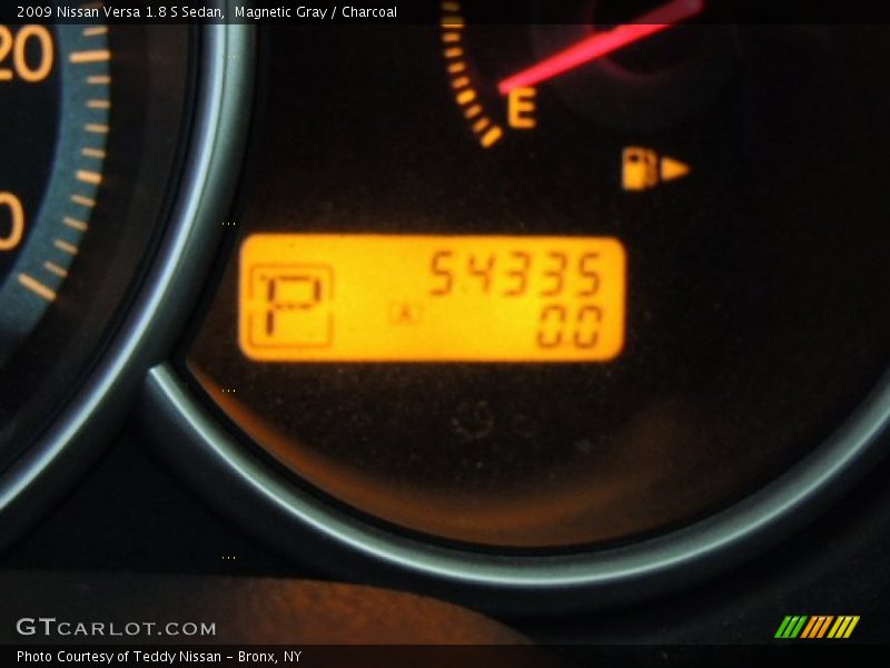 Magnetic Gray / Charcoal 2009 Nissan Versa 1.8 S Sedan