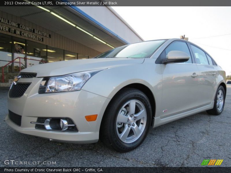 Champagne Silver Metallic / Jet Black 2013 Chevrolet Cruze LT/RS