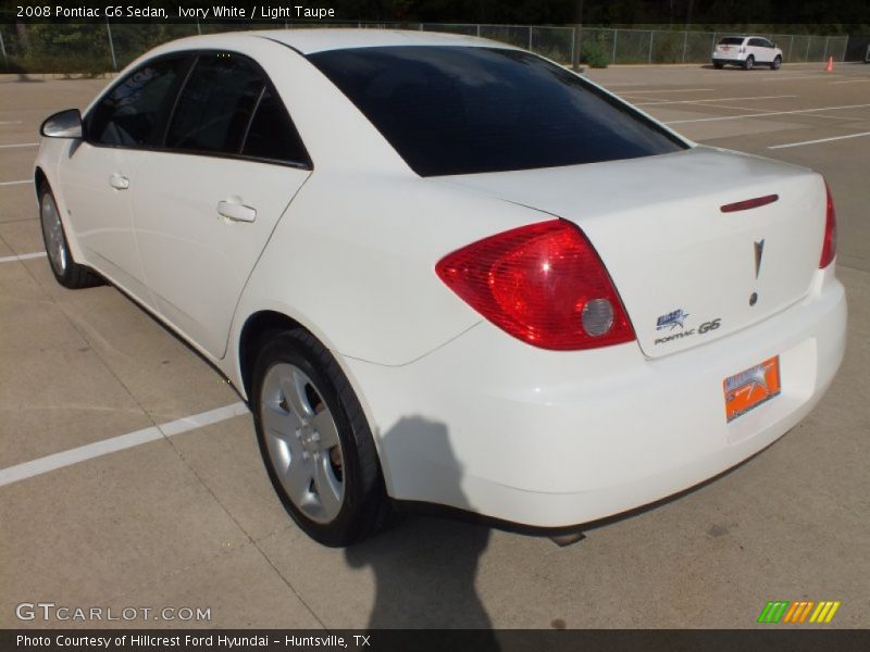 Ivory White / Light Taupe 2008 Pontiac G6 Sedan