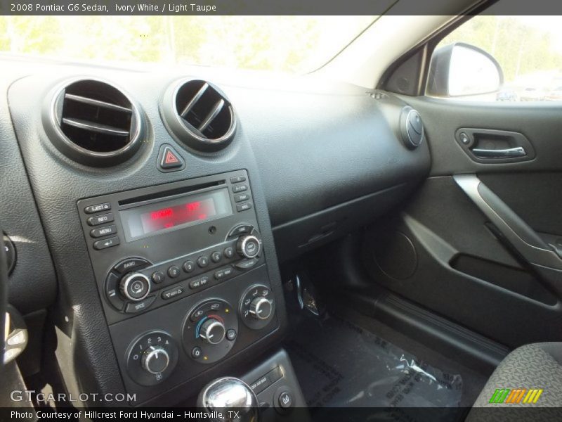 Ivory White / Light Taupe 2008 Pontiac G6 Sedan