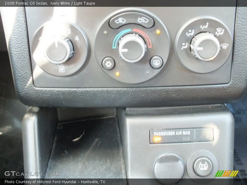 Ivory White / Light Taupe 2008 Pontiac G6 Sedan