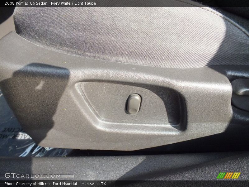Ivory White / Light Taupe 2008 Pontiac G6 Sedan