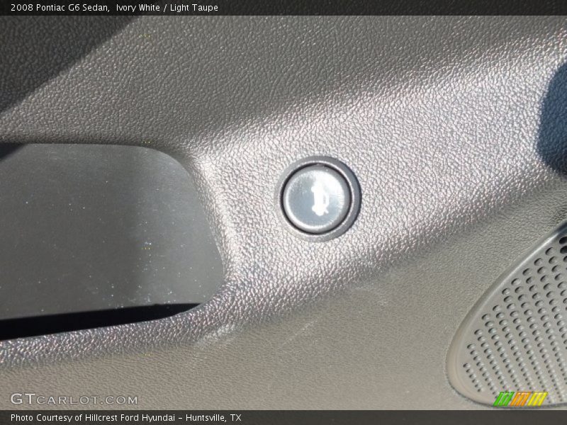 Ivory White / Light Taupe 2008 Pontiac G6 Sedan