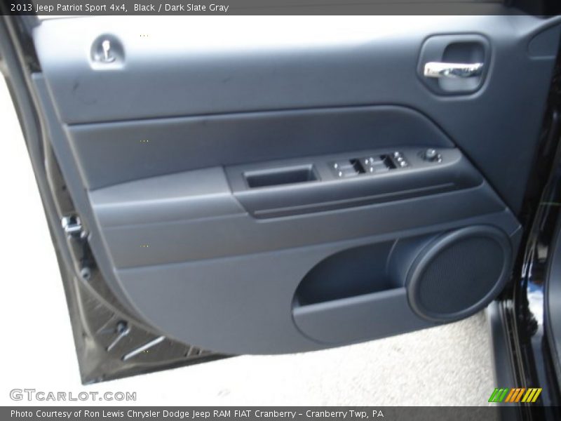 Black / Dark Slate Gray 2013 Jeep Patriot Sport 4x4