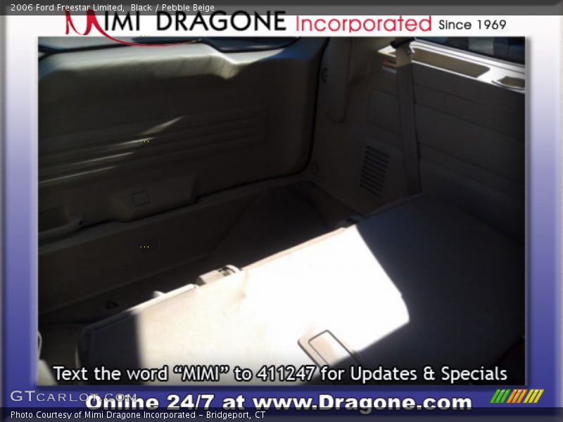 Black / Pebble Beige 2006 Ford Freestar Limited
