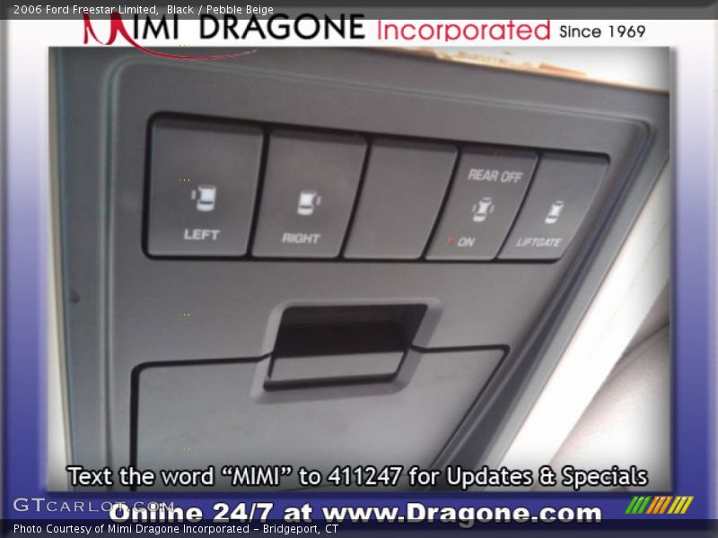 Black / Pebble Beige 2006 Ford Freestar Limited