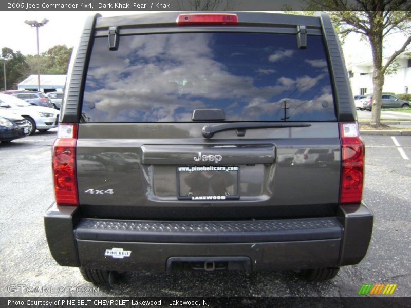 Dark Khaki Pearl / Khaki 2006 Jeep Commander 4x4