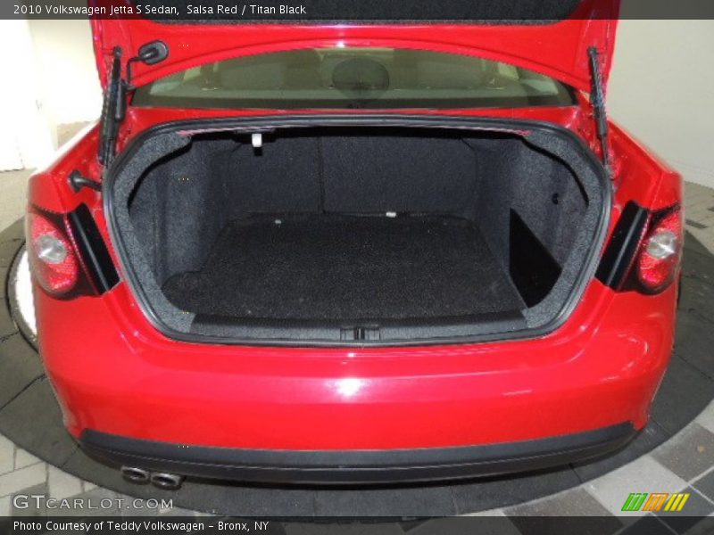 Salsa Red / Titan Black 2010 Volkswagen Jetta S Sedan