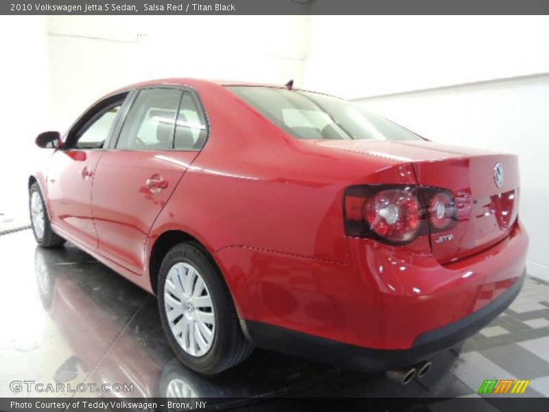 Salsa Red / Titan Black 2010 Volkswagen Jetta S Sedan