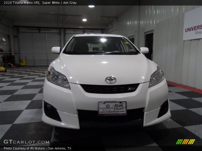 Super White / Ash Gray 2010 Toyota Matrix XRS
