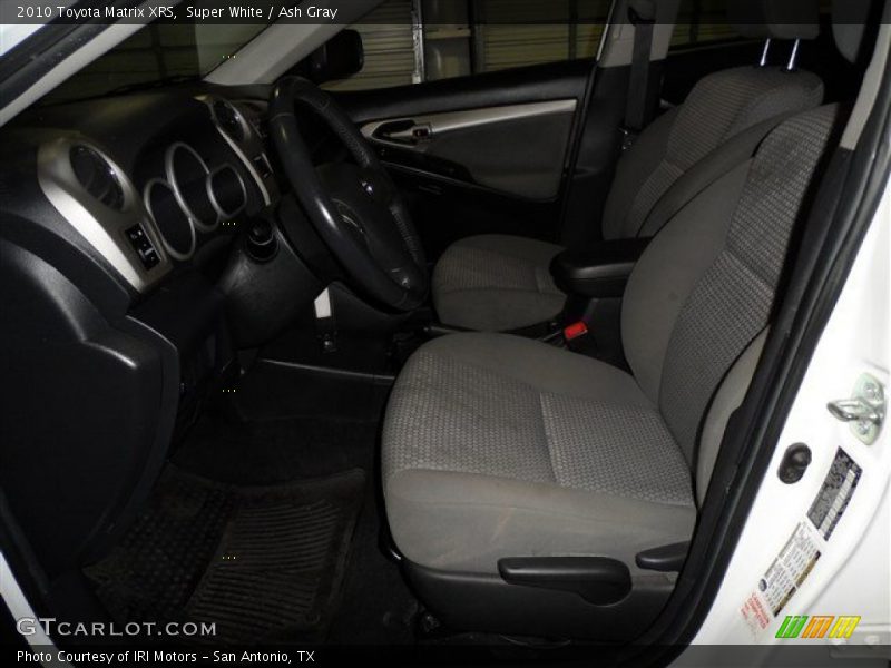 Super White / Ash Gray 2010 Toyota Matrix XRS