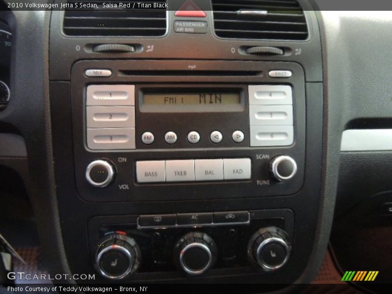 Salsa Red / Titan Black 2010 Volkswagen Jetta S Sedan