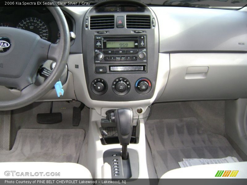 Clear Silver / Gray 2006 Kia Spectra EX Sedan
