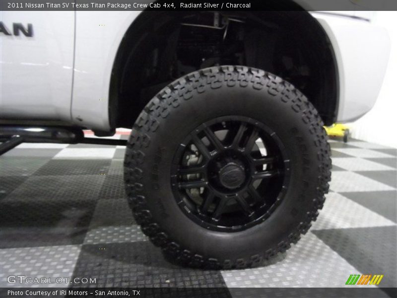 Radiant Silver / Charcoal 2011 Nissan Titan SV Texas Titan Package Crew Cab 4x4