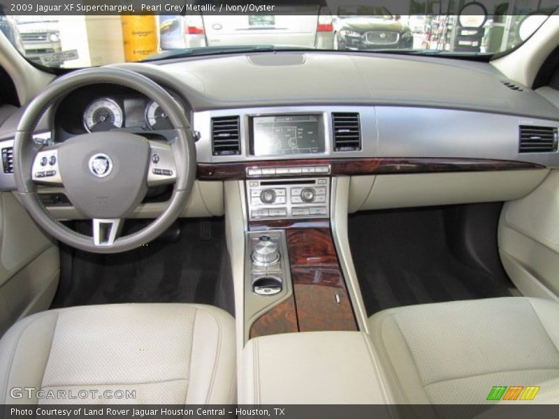 Pearl Grey Metallic / Ivory/Oyster 2009 Jaguar XF Supercharged