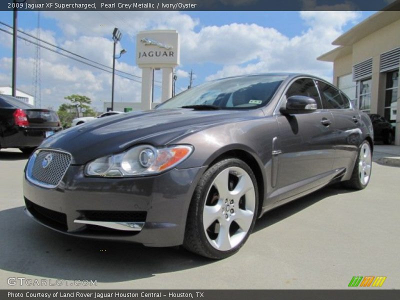Pearl Grey Metallic / Ivory/Oyster 2009 Jaguar XF Supercharged